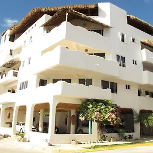 40 Canones Aparthotel Mahahual